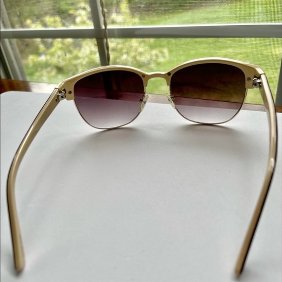 Sunglasses for women - Picture 4 of 5